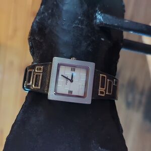 Fossil Silver Tone Square Face Watch. Contemporary Leather Band.